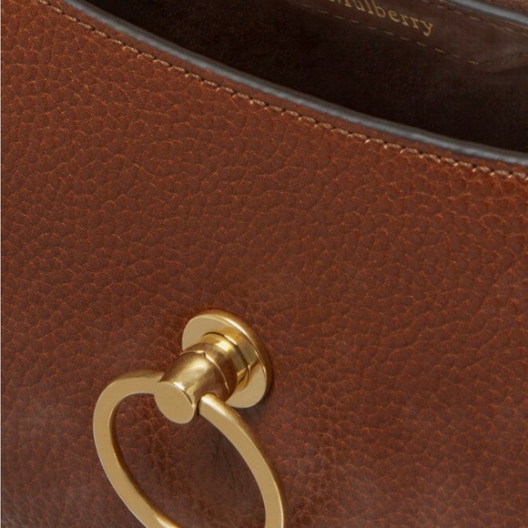 Mulberry Small Amberley Satchel in oak small classic grain leather.
NWOT - Picture 3 of 13